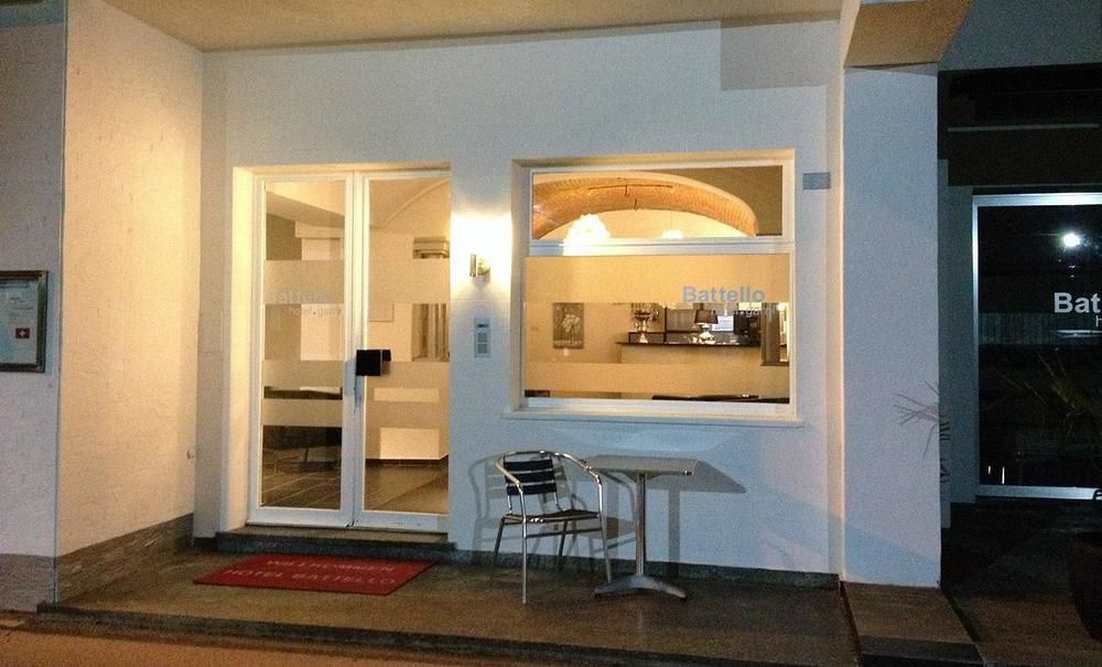 Hotel Garni Battello Melide Eksteriør bilde